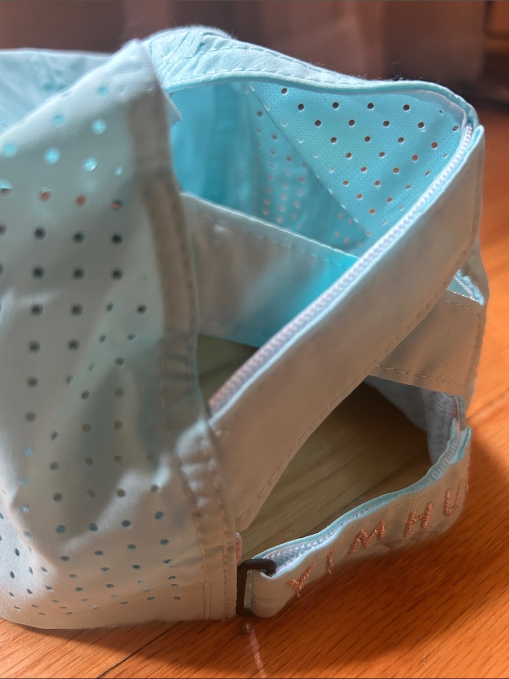 Women's Light Teal Cap NWOT - Picture 4 of 5